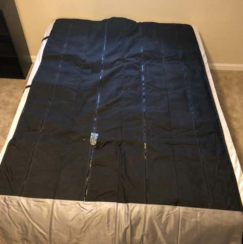 GREAT CONDITION - Volkl 4-Pair Ski Bag