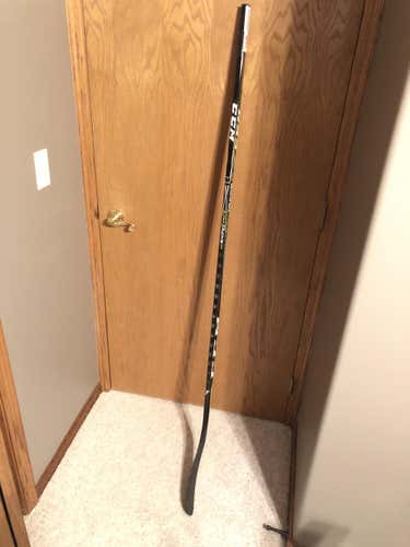 New CCM Super Tacks 2.0 Stick Righty Mid 71 - 75 Senior