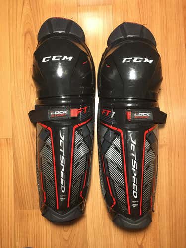 CCM Jetspeed FT1 Shin Pads