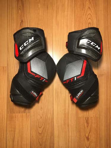 CCM Jetspeed FT1 Elbow Pads