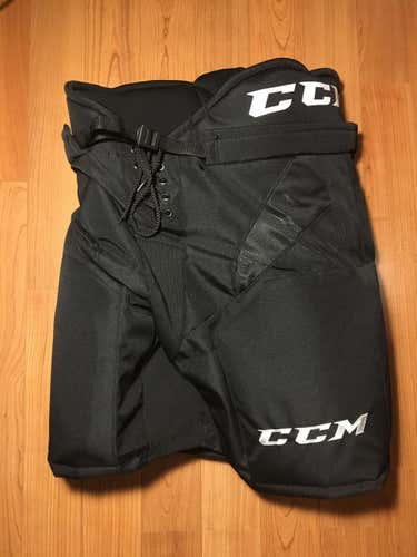 CCM HP30 Large Pro Stock Pants Black