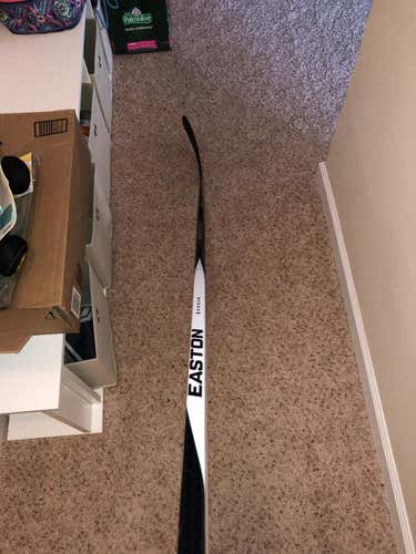 *New* RIGHT HANDED Easton Stealth CX 85 Flex - Toronto Maple Leafs - Mitch Marner