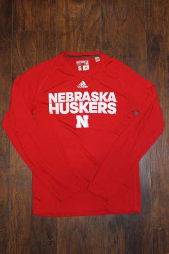 Nebraska Cornhuskers Adidas Long Sleeve tee size Small