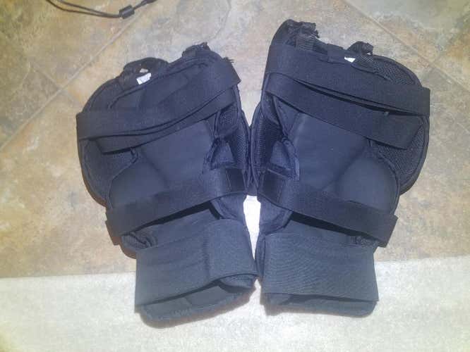 Passau Gen 2 senior knee pads