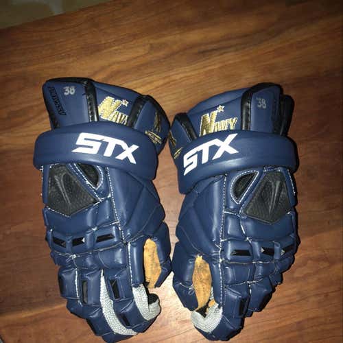 Naval Academy Navy Midshipmen Stx Assault Size 13