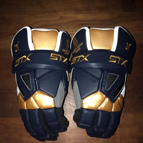 Naval Academy Navy Midshipmen Stx Shadow Size 14