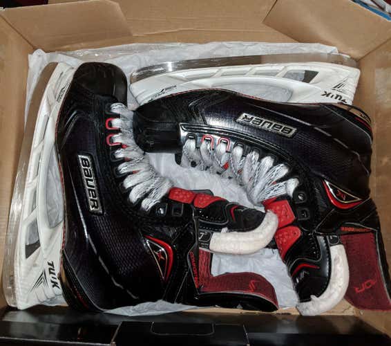 Bauer Vapor 1X Skates '17 Sr. Size 7D *MINT*