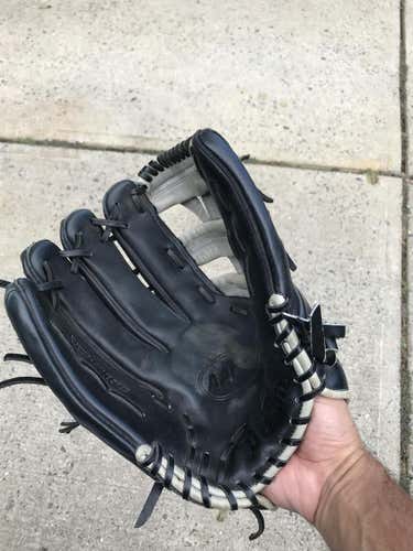 Wilson Glove
