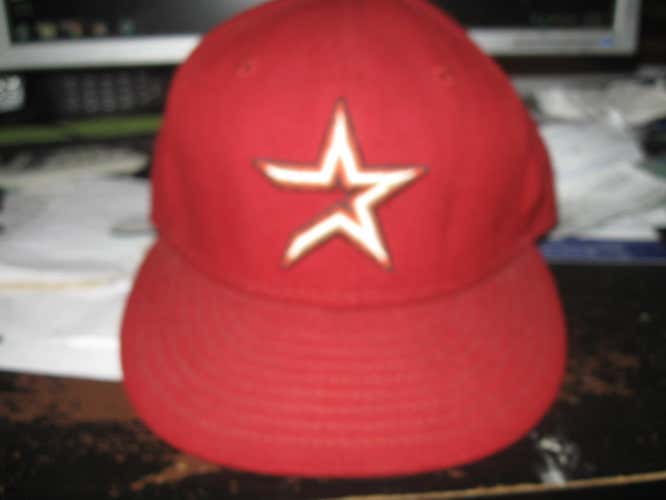 ASTROS VINTAGE FITTED  HAT(7) PLAYOFFS!