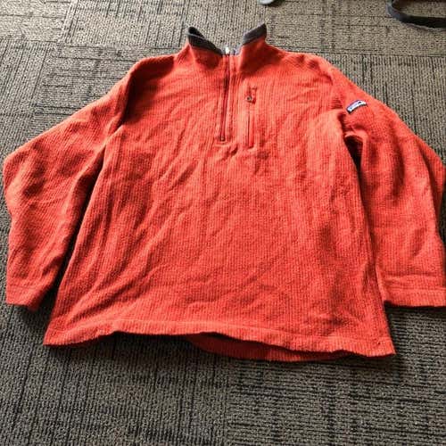Large Patagonia Quarter Zip Pull Over
