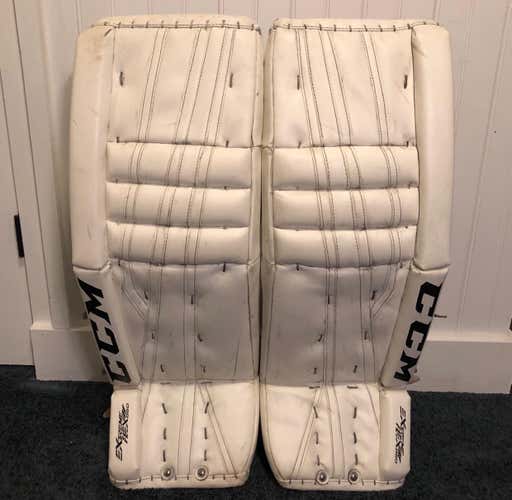 CCM Extreme Flex 2 860 Goalie Leg Pads 33”