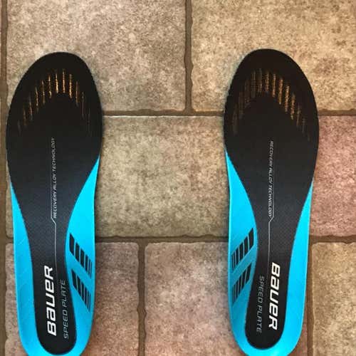 NEW Bauer Speedplate Size 6