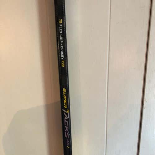 Brand New CCM Supertacks AS1 75 Flex Grip Crosby RH
