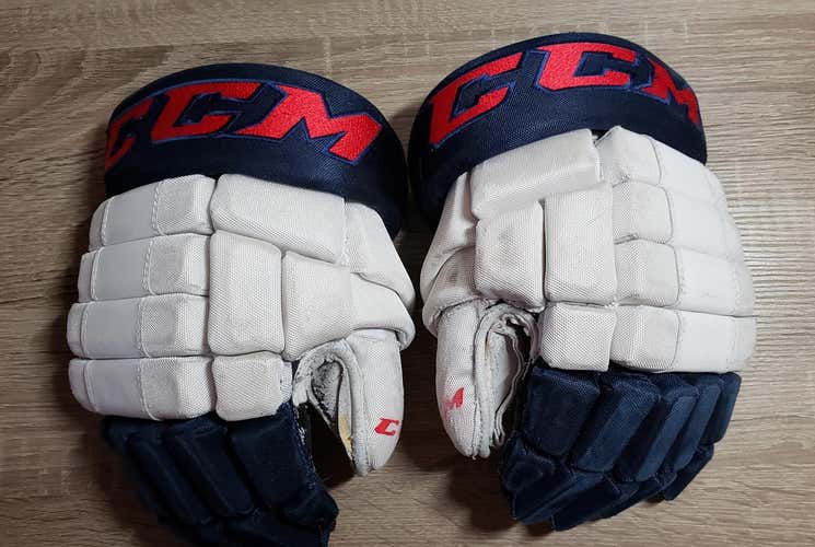 CCM Gloves Senior