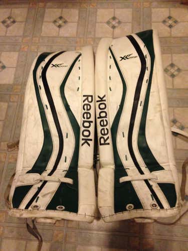 Reebok Goalie 35 + 1 Leg Pads Senior