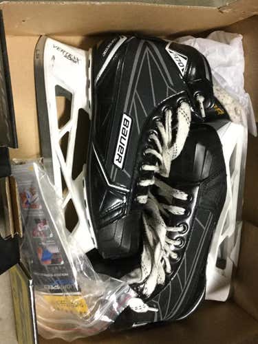 Bauer Goalie Skates Junior Size 5