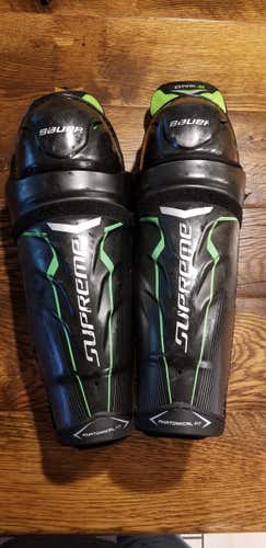 Bauer one.6 Shin Pads Senior