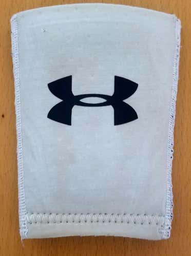 Under Armour Men's Baseball Wrist Guard