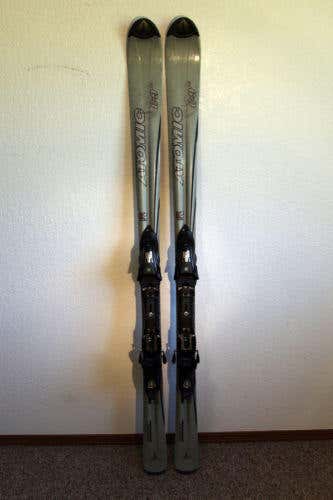 Atomic BetaCarve C:9.18 Women's Downhill Skis with Device Demo Bindings ladies