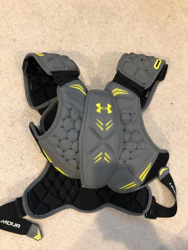 Under Armour Lacrosse Shoulder Pads