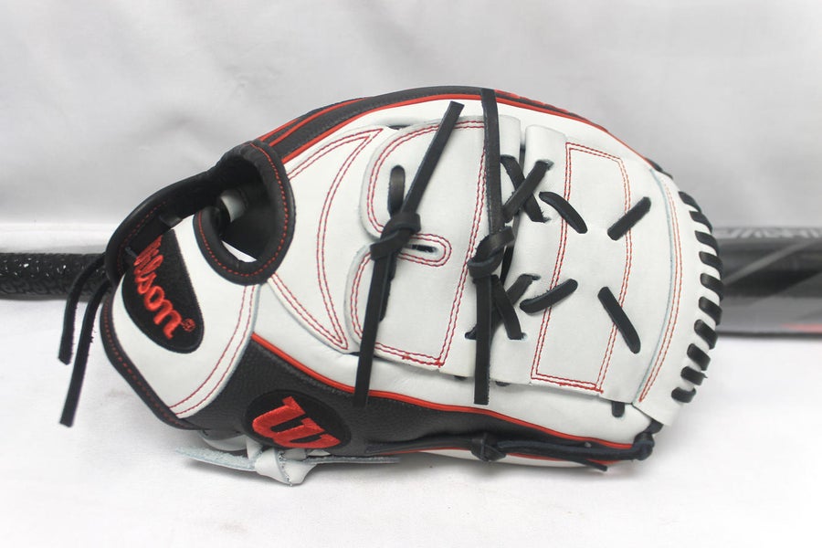 2019 Wilson A2000 Monica Abbott 12.25" Game Model Fastpitch Pitcher's Glove *PRICE FIRM*