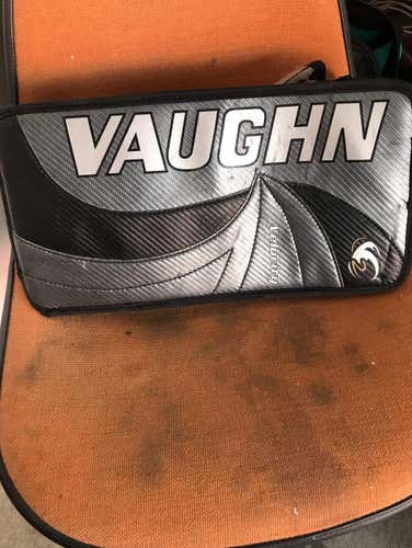 Vaughn V2 7000 Senior Blocker