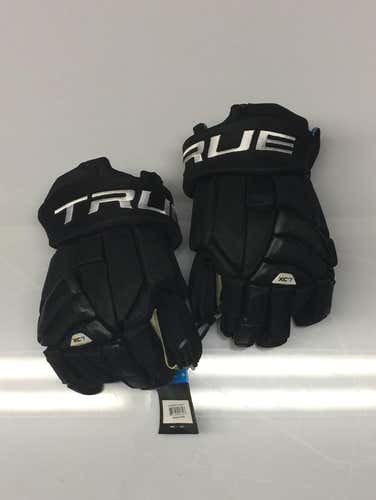 New True XC7 Senior Glove - 15”- Black/White