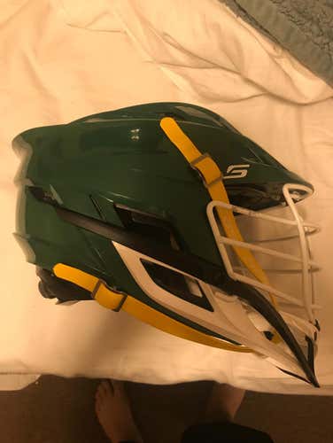 BRAND NEW Cascade S - Green/White