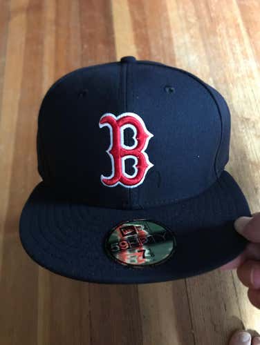 New Era Fitted Boston Red Sox Hat (Size 7 1/8)