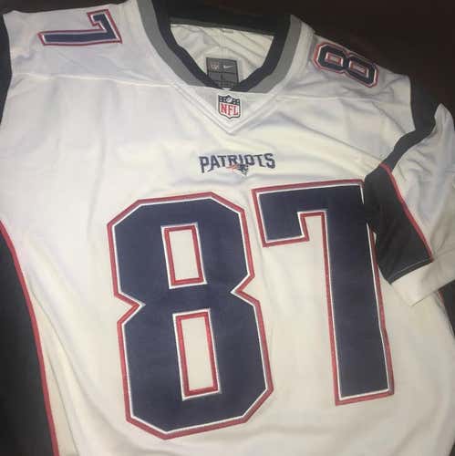 ROB GRONKOWSKI PATRIOTS JERSEY NIKE, NEW WITH TAGS, STITCHED