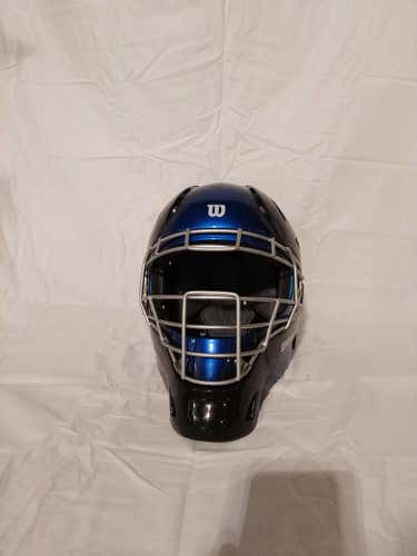 New Wilson A3188 Catcher's Helmet Adult