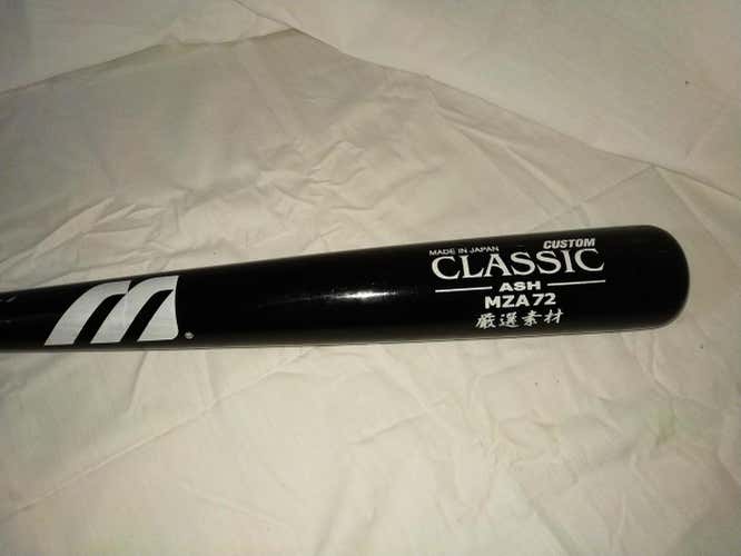 New Mizuno Classic Ash MZA72 Wooden Bat