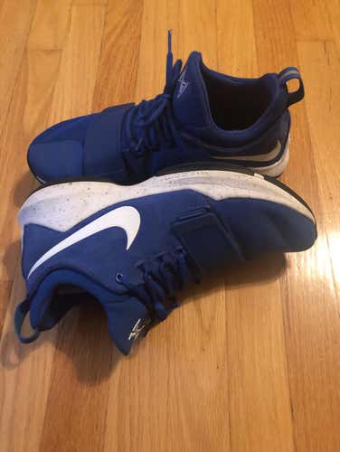 Blue Paul George Nike’s (Like New)