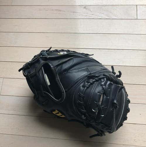 Wilson A2000 M1 Catchers Mitt