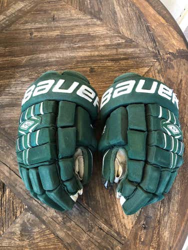 Bauer Nexus 800 Gloves