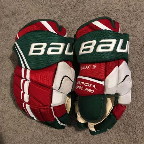 Brand New Travis Zajac Retro New Jersey Devils Pro Stock Bauer Vapor APX Gloves 14"