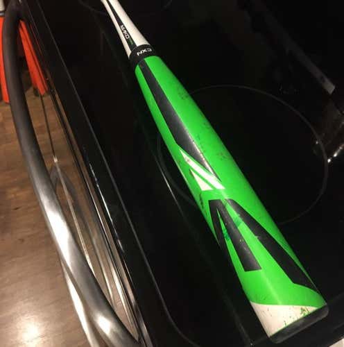 Easton mako Little League Bat