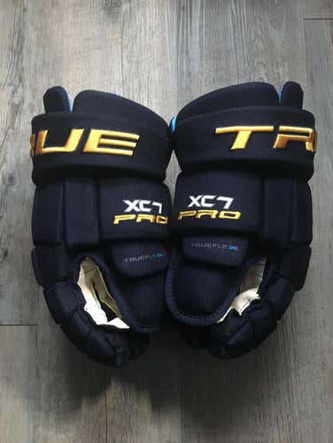 Brand New True Gloves