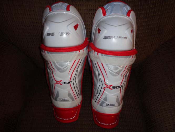 Bauer x900 Shin Pads Senior