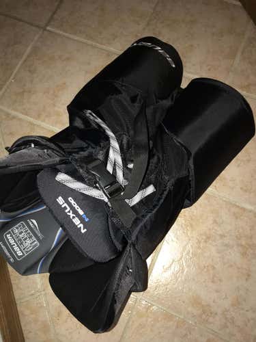New Bauer Nexus 8000 Pants Senior