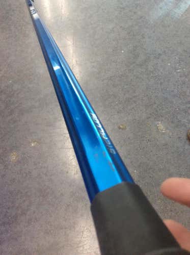 New Brine Triumph Power Defense Shaft - Royal Blue