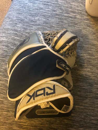Reebok 6K Glove And Blocker Set