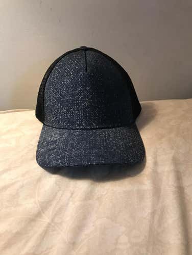 Lululemon Trucker Hat SnapBack