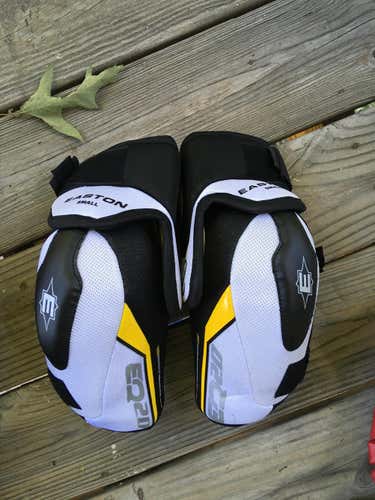 Easton EQ20 Elbow Pads