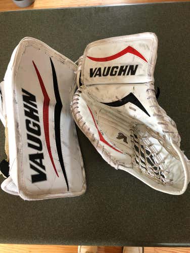 Vaughn Velocity V6 Jr. Catch Glove And Blocker
