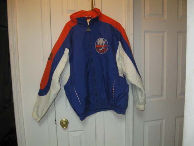 NY ISLANDERS APEX ONE  JACKET(M)EMBRIODED! RARE! SALE!