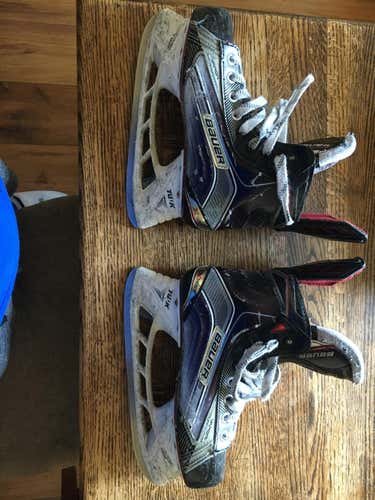 Bauer X900 Skates Junior Size 3.5