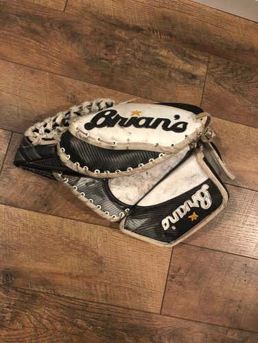 Brian’s Beast Regular Goalie Glove