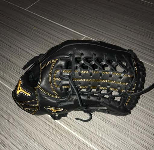 Mizuno 12.75 Outfield Glove