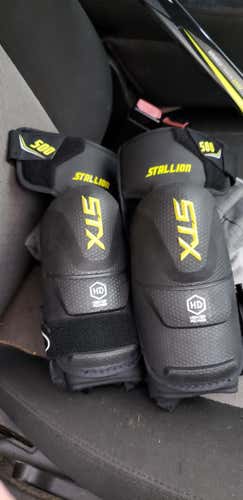 New Stallion 500 Elbow Pads Senior